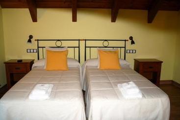 Hostal Rural Casa Parda