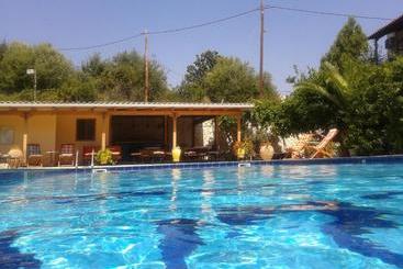 هتل Villa Marie