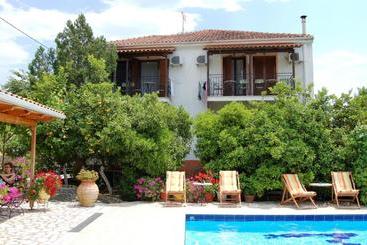 هتل Villa Marie