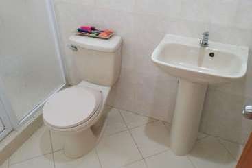 هتل Benjie S Place