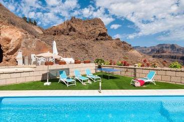 آپارتمانهای توریستها Majestic Monte Leon By Villagrancanaria