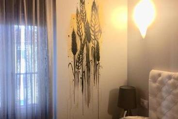 پانسیون Hostal Rural Villa De Mendavia