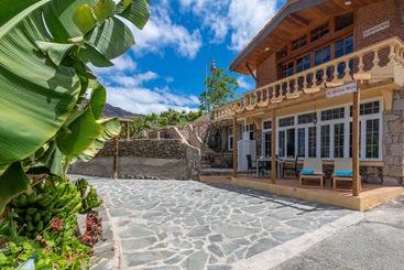 Casa De Vacaciones Con Piscina Compartida En Mogán I