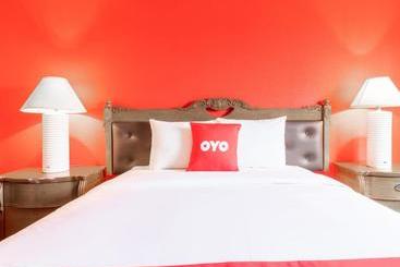 هتل Rodeway Inn