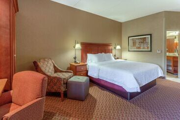 בית מלון כפרי Hampton Inn Peoriaeast At The River Boat Crossing