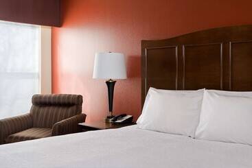 ホテル Hampton Inn Shawnee