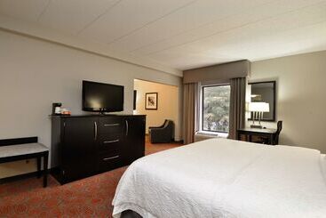 فندق Hampton Inn Stafford/quantico & Conference Center
