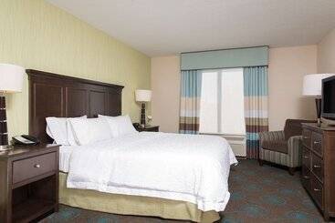 هتل Hampton Inn And Suites Kokomo