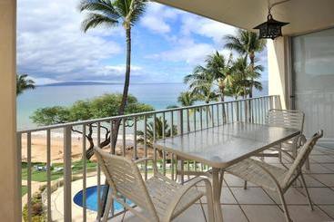 استراحتگاه The Hale Pau Hana
