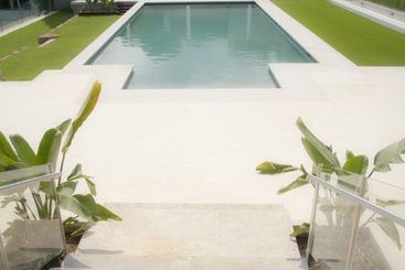 Santa Romana Apartments & Suites