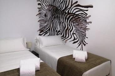 پانسیون Las Cebras Hostel