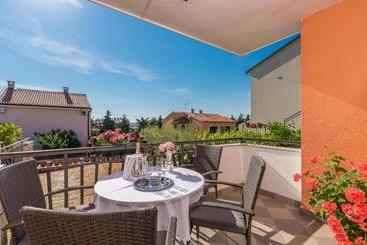 Apartments Loredana