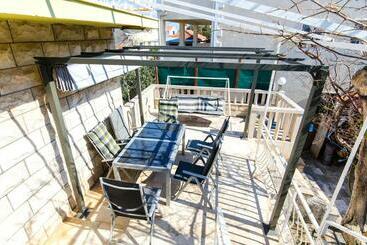 Apartment Josip