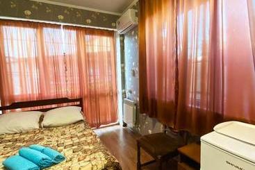 膳宿费 Na Vzletnaya 16 Guest House