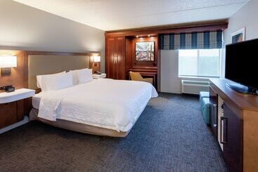 هتل Hampton Inn By Hilton Minneapolis/eagan