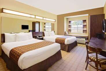 Microtel Inn & Suites By Wyndham Prairie Du Chien
