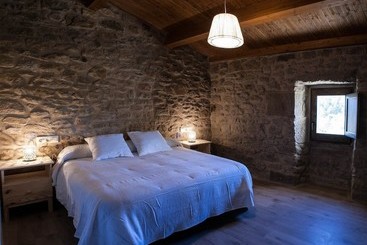 L Arceda