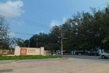 آپارتمانهای توریستها Shalom Casa Seaside Rayong