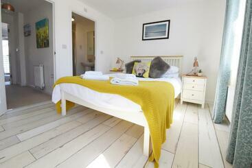 Seaside House In Camber