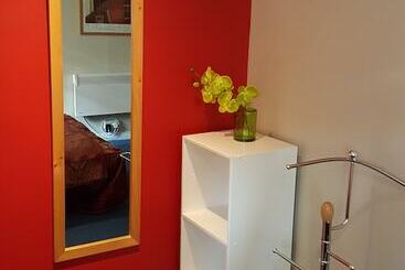 آپارتمانهای توریستها Cambridge Inn: Central Self Catering Cottage