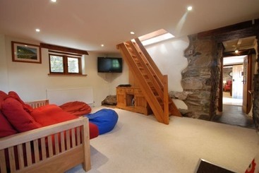 Ty Newydd Cottage