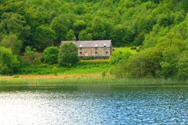 Ty Newydd Cottage