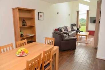 Daisy Bungalow Near Sidmouth