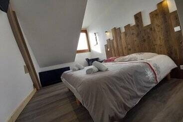 הוסטל Auberge Le Vieux Chaillol & Spa