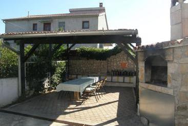 Apartment Zlatko