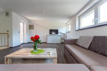 Apartments Vlado