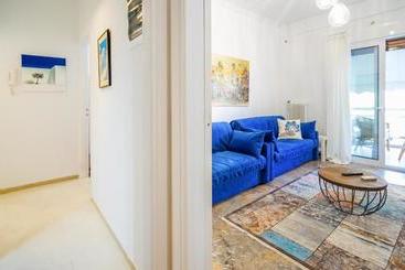 Unique Apartment In Glyfada Center
