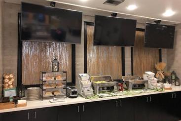 هتل Wyndham Garden Houston Willowbrook