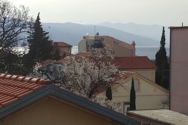 آپارتمانهای توریستها V&a Vacation Apartment