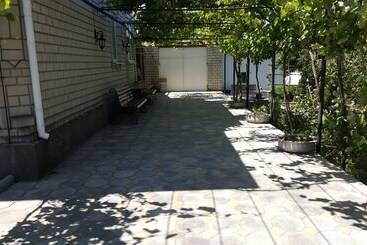 بنسيون Flowering Garden