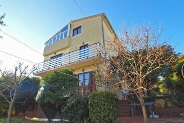 דירות לתיירים Apartments Selma 1227