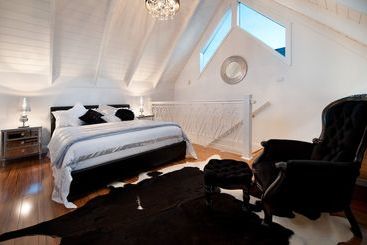 Belle Maison