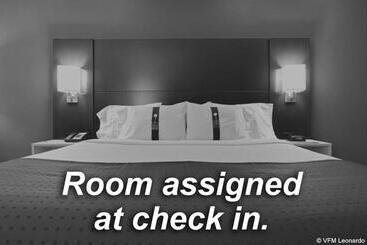 هتل Ramada By Wyndham Minneapolis Airport/eagan
