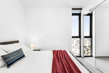 Joyce, 1bdr Southbank Apartment