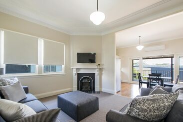 Victoria Street Apartments