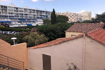 فندق Hôtel Le Carnon