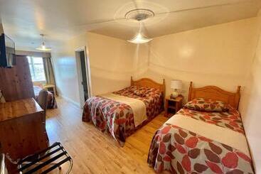 بنسيون Goldendawn Guest House