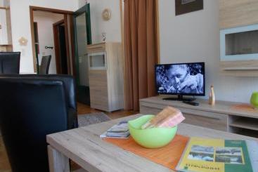 Fewo Hemlock Hahnenklee Mit Balkon, Wäschepaket & Energie Inkl