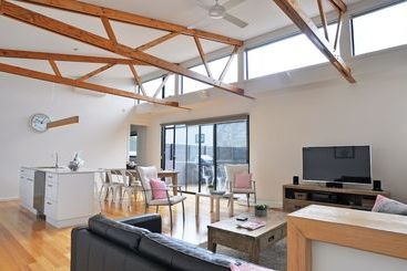 Luxe Townhouse 2