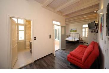 پانسیون Novecento Studios