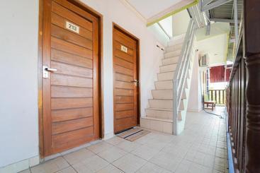 پانسیون Koolkost Syariah @ Mt Haryono Street Balikpapan