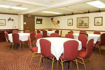 هتل Rodeway Inn