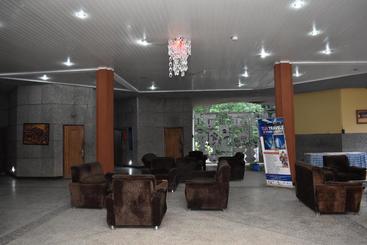 هتل Oau Conference Centre & Guest Houses Ltd