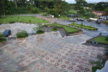 هتل Oau Conference Centre & Guest Houses Ltd