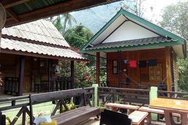 הוסטל Suanphao Guesthouse