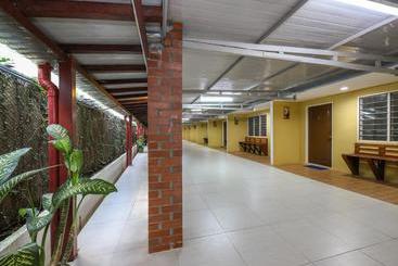 هتل Sr Villa Langkawi By Oyo Rooms